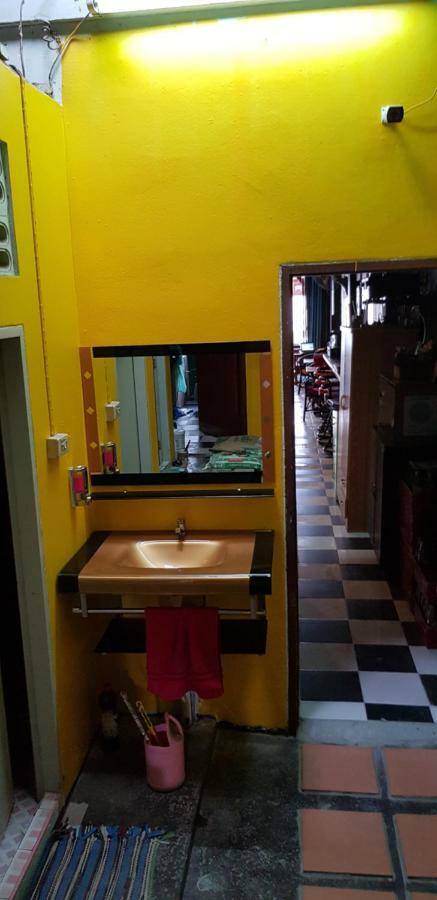 Good Dream Guesthouse Krabi town Eksteriør bilde